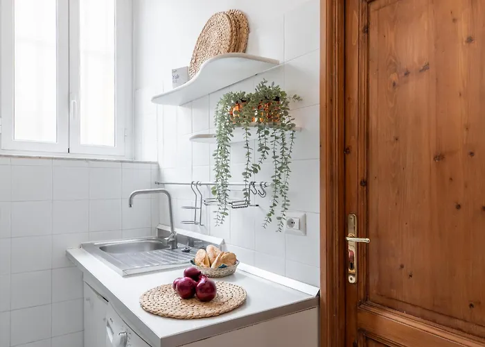 Iflat Spanish Steps Elegant Daire